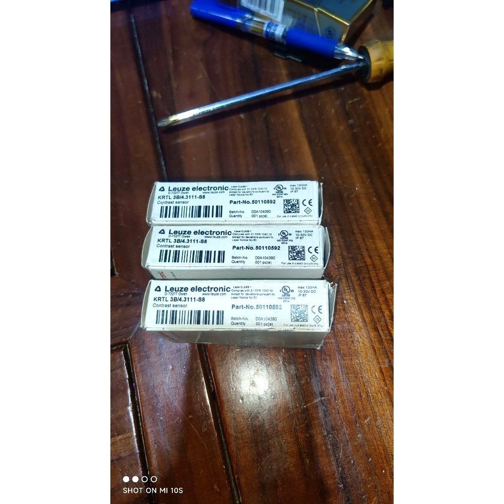 Leuze劳易测 KRTL 3B4.3111-S8 激光色 议价