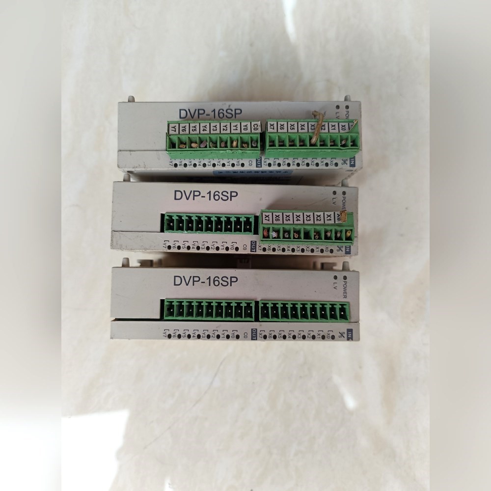 DVP16SP11T现货实拍功能包好 议价