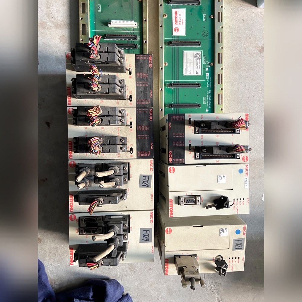 安川PLC JEPMC-MC001 JEPMC-IO128 议价