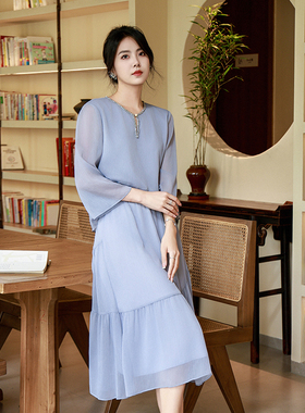 谭飞时装【远山黛套装】新款灰色V领钉珠长袖衬衫高级感半身裙女