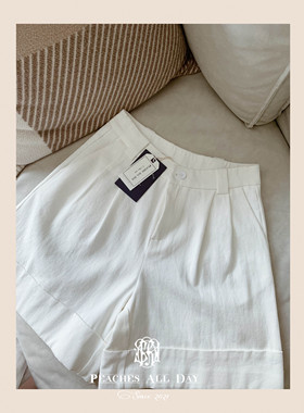PEACHES ALL DAY真香警告！显瘦万能舒适百慕大白休闲高腰短裤