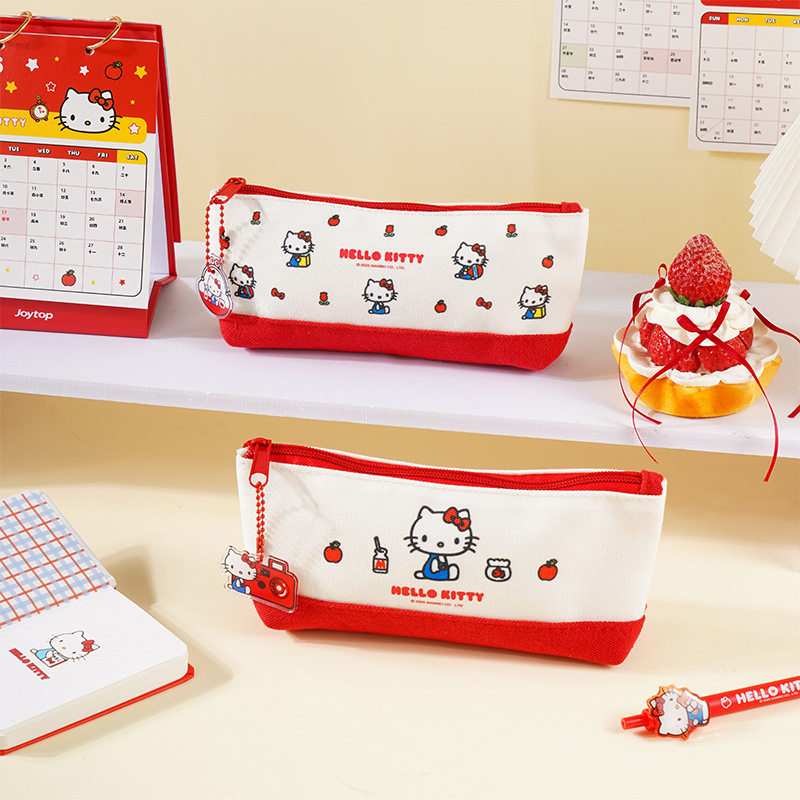 正版HelloKitty笔袋日系大容量帆布笔袋可爱卡通学生文具铅笔袋