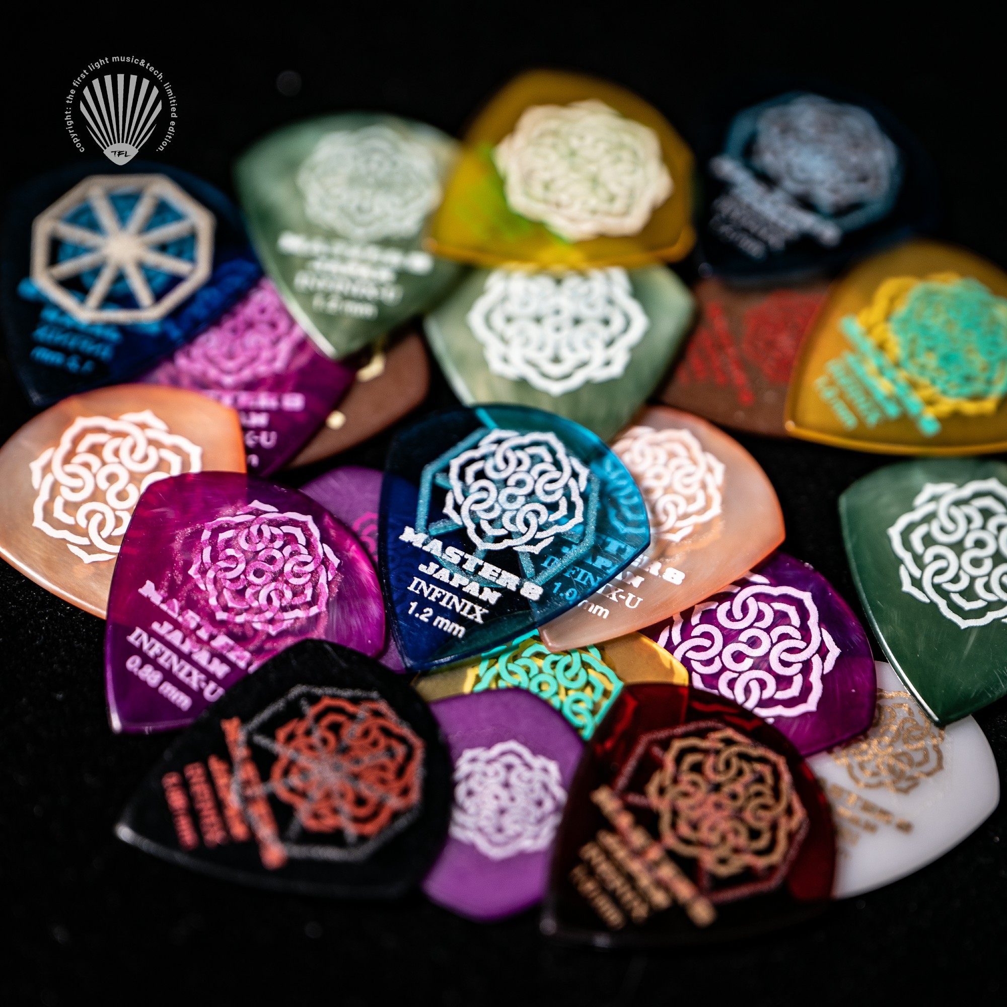 Master8吉他拨片日产进口多规格