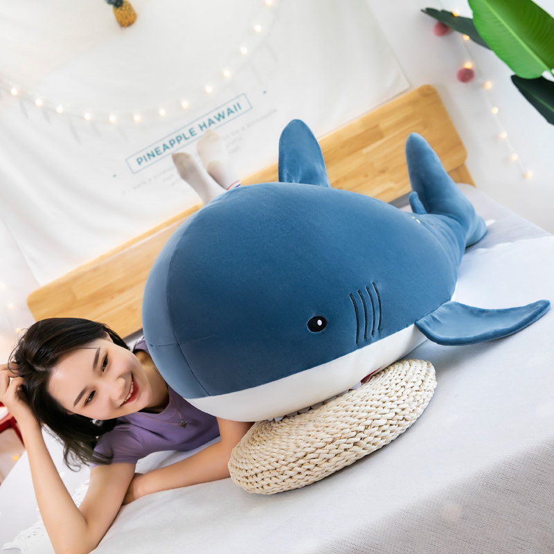 可爱萌萌鲨鱼毛绒玩具公仔靠垫沙发床上睡觉抱枕男生款布娃娃礼物