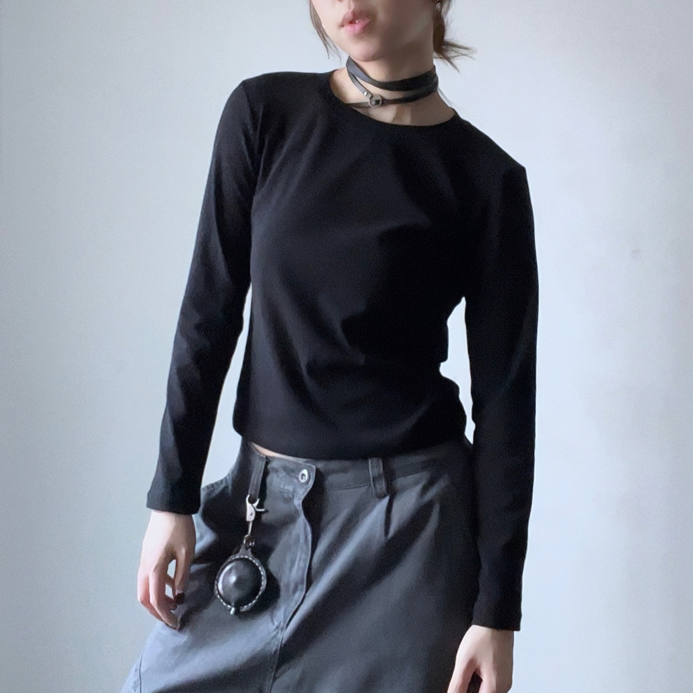 肥阿玛夏季日韩ins美式黑白纯色弹力短袖t恤女修身显瘦正肩短上衣