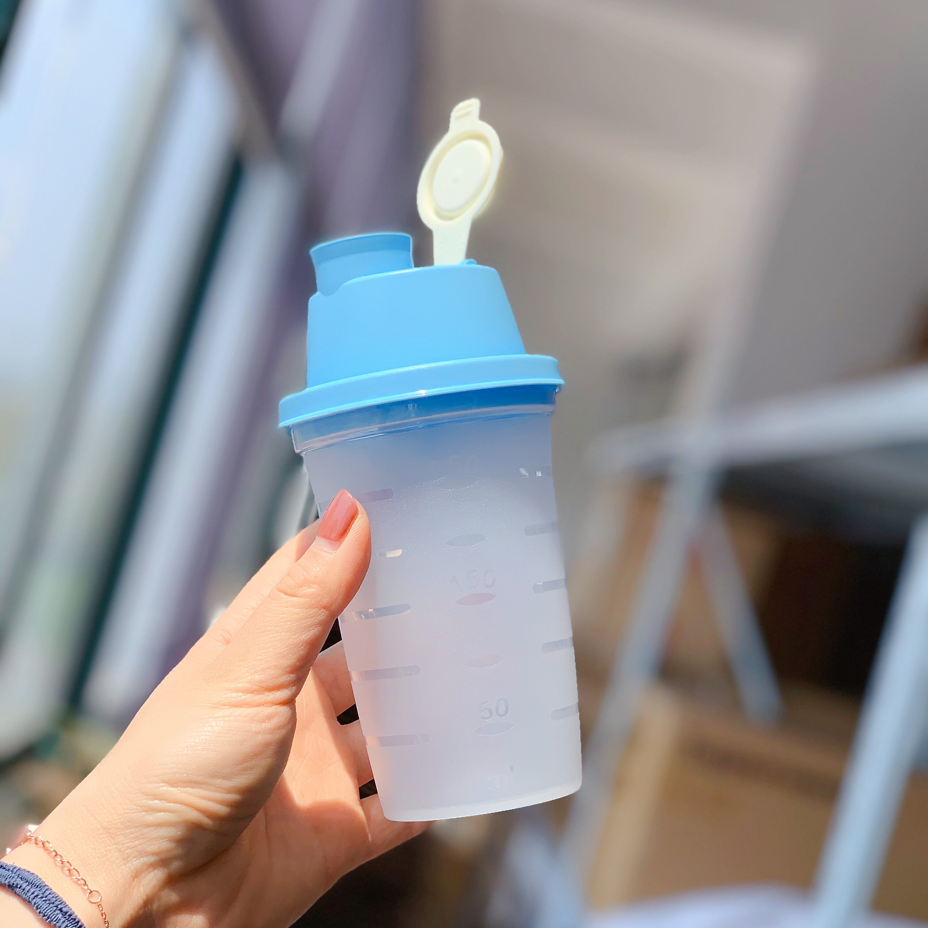 特百惠  水杯300ml/500奇妙摇摇杯/奶昔杯/搅拌杯摇蛋白粉