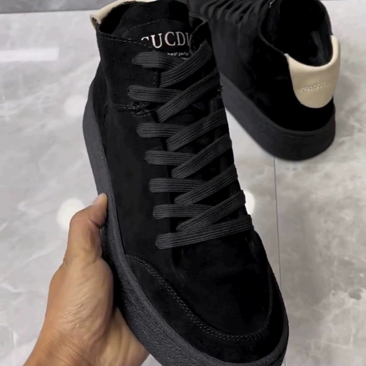 598-头层牛皮休闲板鞋新款磨砂皮加绒男士黑色鞋透气韩版休闲男皮,流行男鞋,高帮鞋,淘宝优惠券,粉丝福利购,淘宝优惠卷