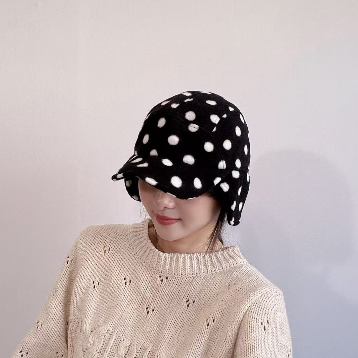 韩国代购波点护耳帽毛绒防寒帽冬