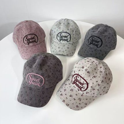 25年秋冬新款刺绣字母棒球帽韩国东大门代购复古小花鸭舌帽遮阳潮