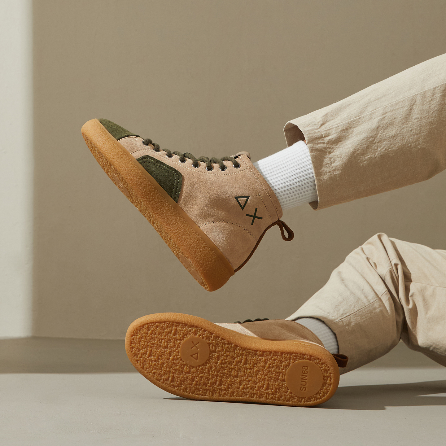 意大利时尚休闲男鞋舒适高帮鞋