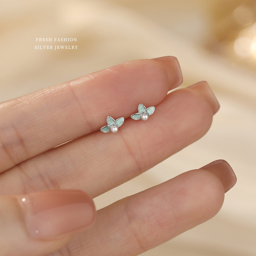 云小舒s925银泡沫珠滴胶花朵耳钉