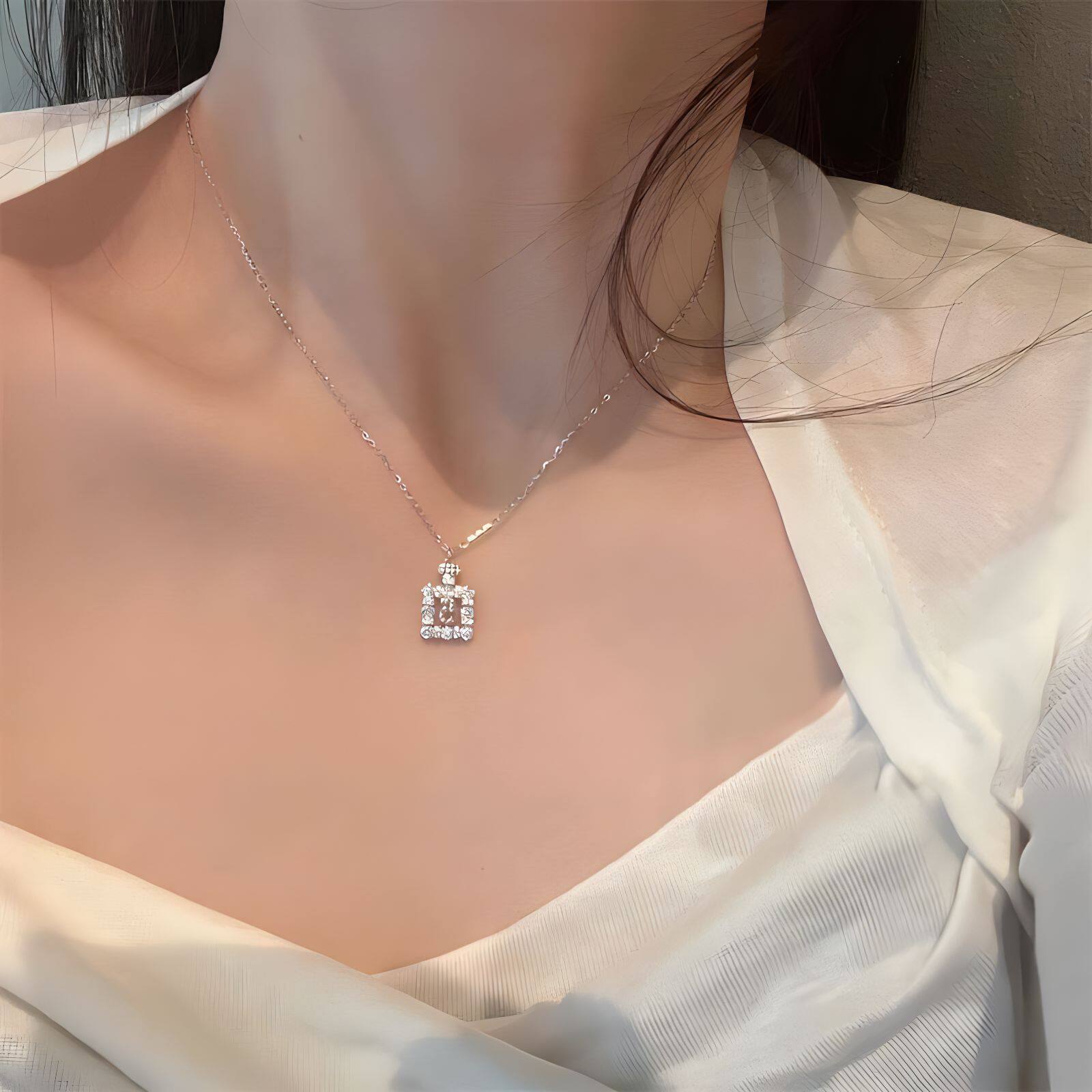 S999纯银精致简约香水瓶项链女高