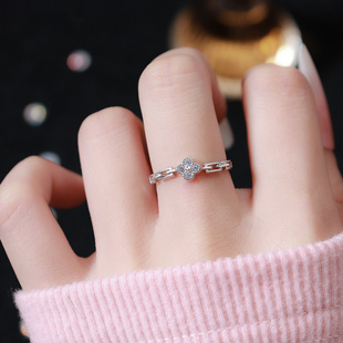 S999足银幸运四叶草戒指女纯银时尚轻奢高级感食指开口可调节戒指