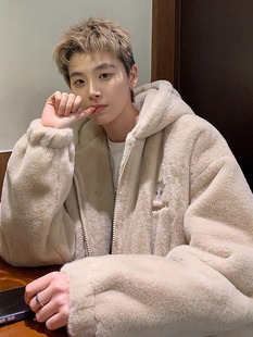 CLARALEE羊羔绒外套男冬季加厚保暖毛绒棉服高级感连帽冬装棉衣