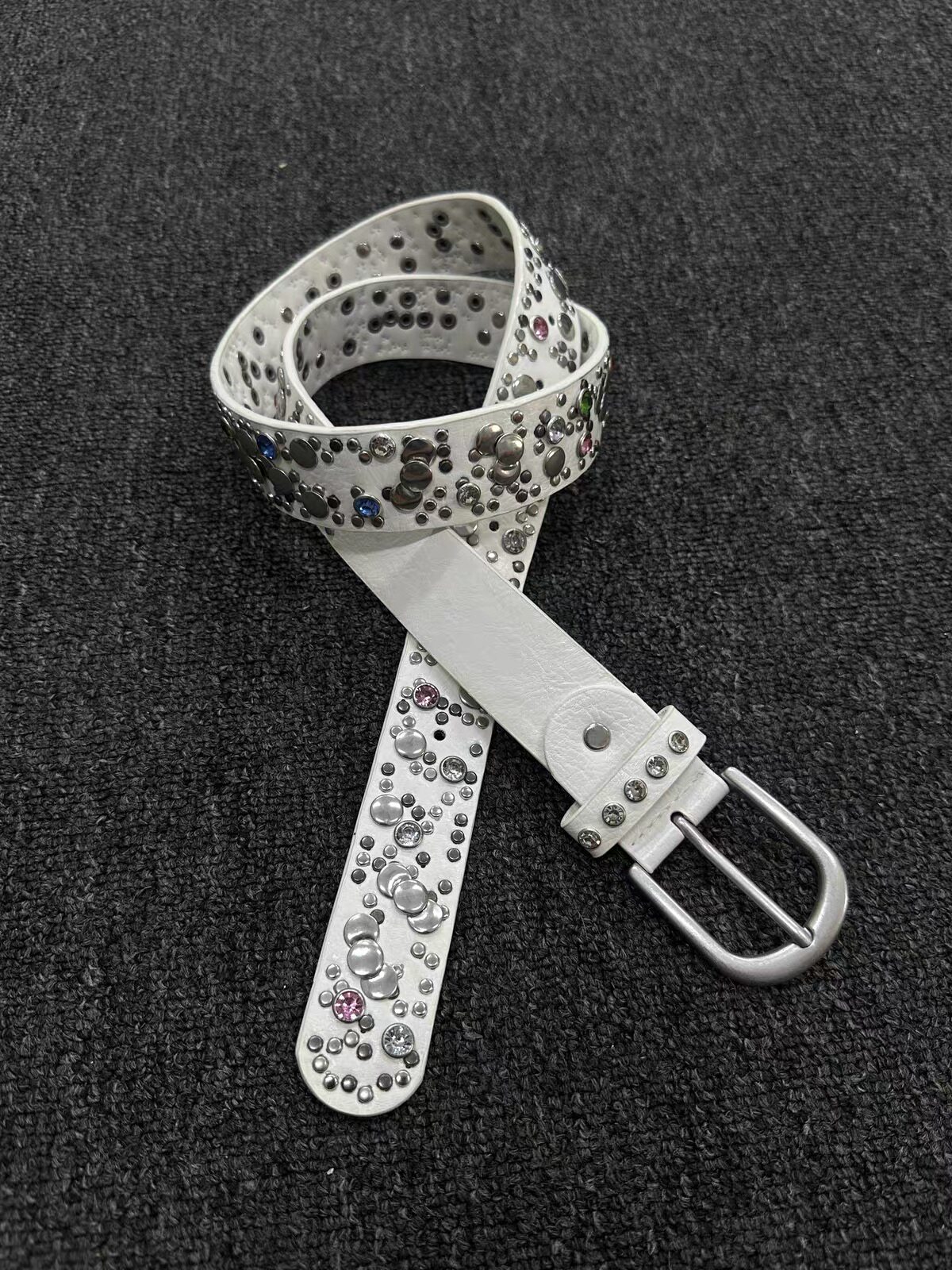 Vanan 中古宫廷风重工铆钉贴片镶钻腰带 小众复古vintage穿搭腰带