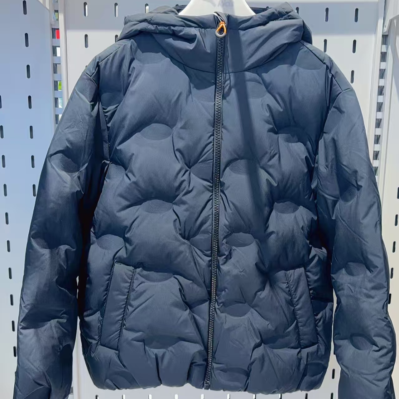 安踏儿童2025冬款新男大童轻薄羽绒服轻便舒适保暖上衣352546908