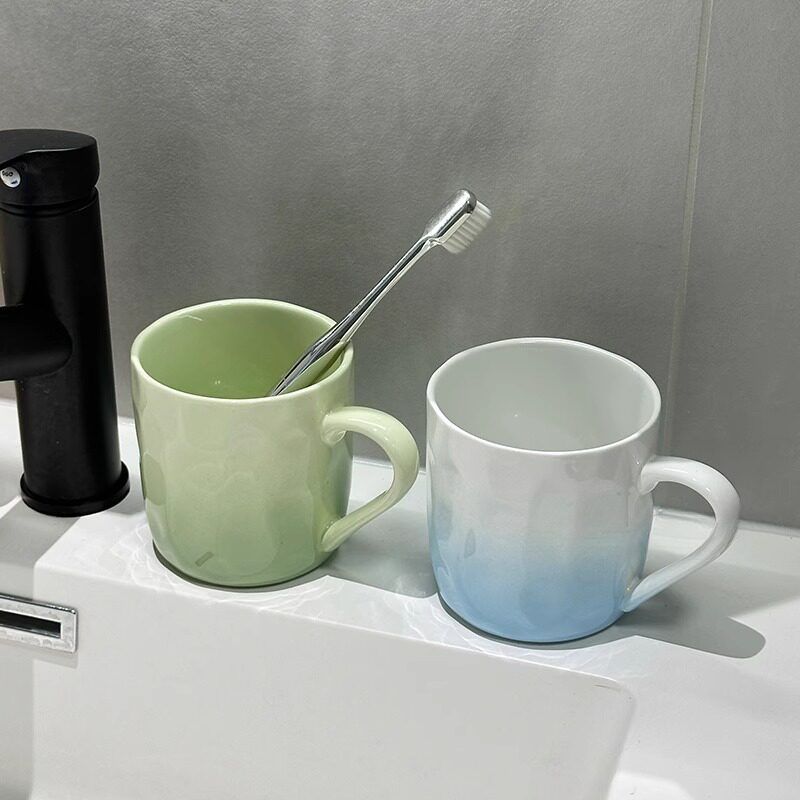 学生宿舍陶瓷洗漱杯家用刷牙杯新款卫生间漱口杯情侣牙杯洗漱用品
