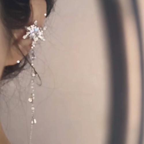 超闪长款流苏雪花耳骨夹高级感耳夹女无耳洞