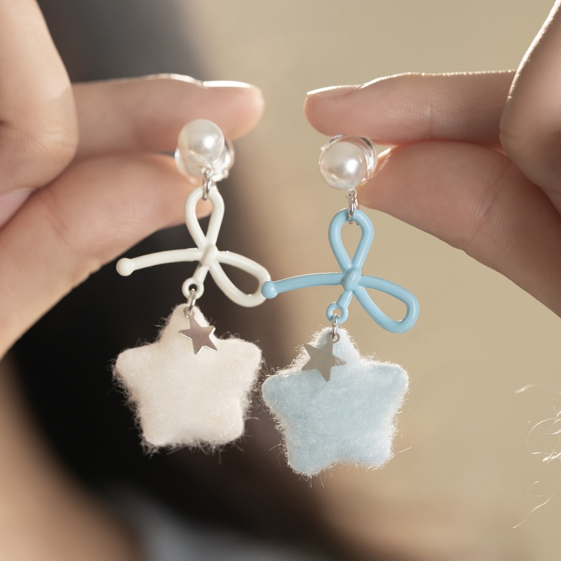 可爱毛绒星星耳钉高级感可爱甜美秋冬耳饰女
