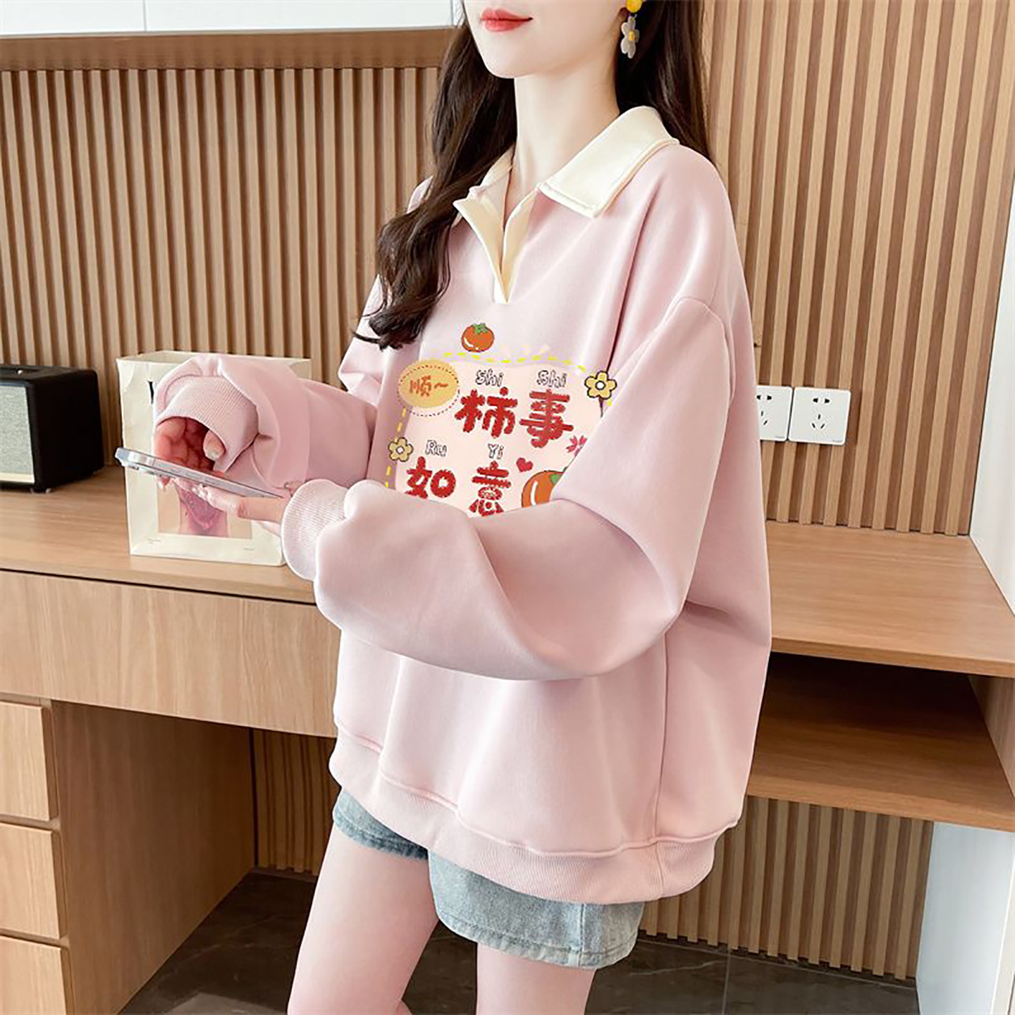 巨好看韩系加绒加厚卡通卫衣女生