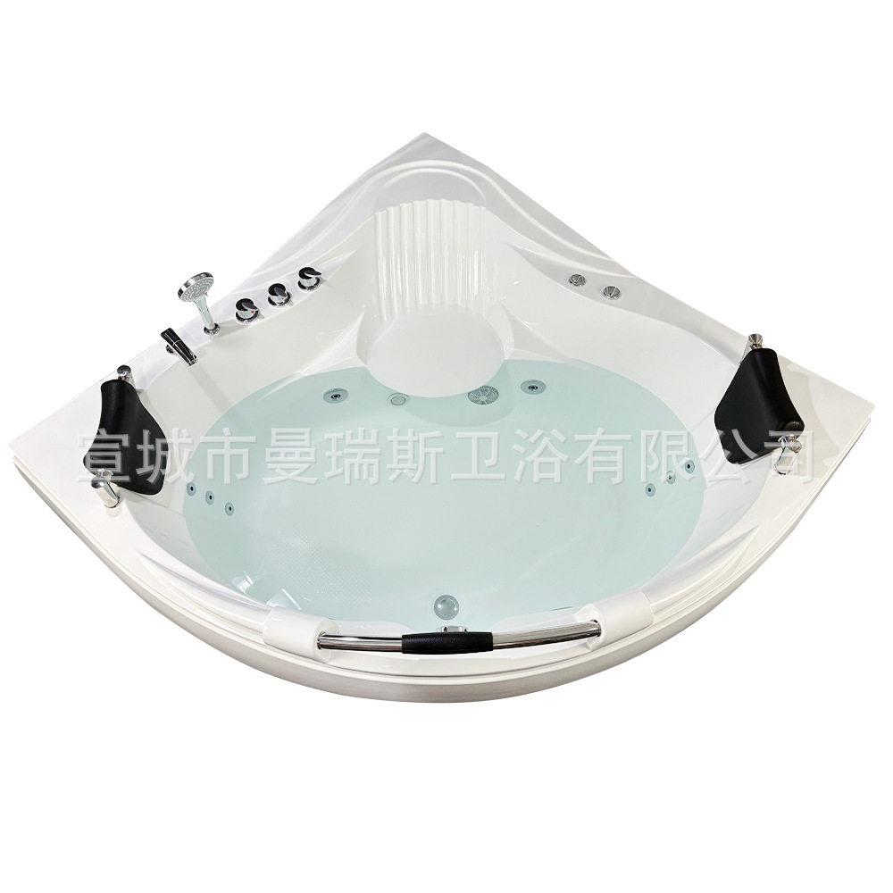 外贸出口按摩浴缸家用双人三角扇形浴池酒店民宿浴盆1.5*1.5米跨