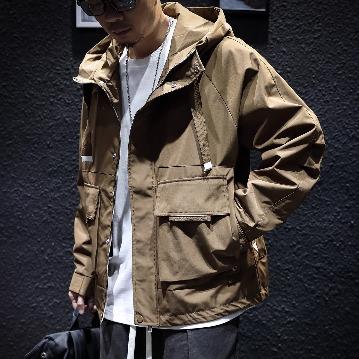 春秋季连帽工装夹克外套男