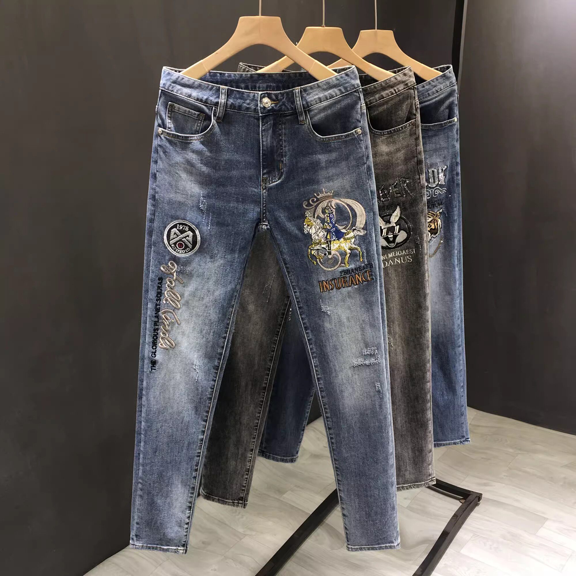 潮流弹力水洗牛仔裤男款春夏季潮牌刺绣修身小脚裤男士休闲九分裤