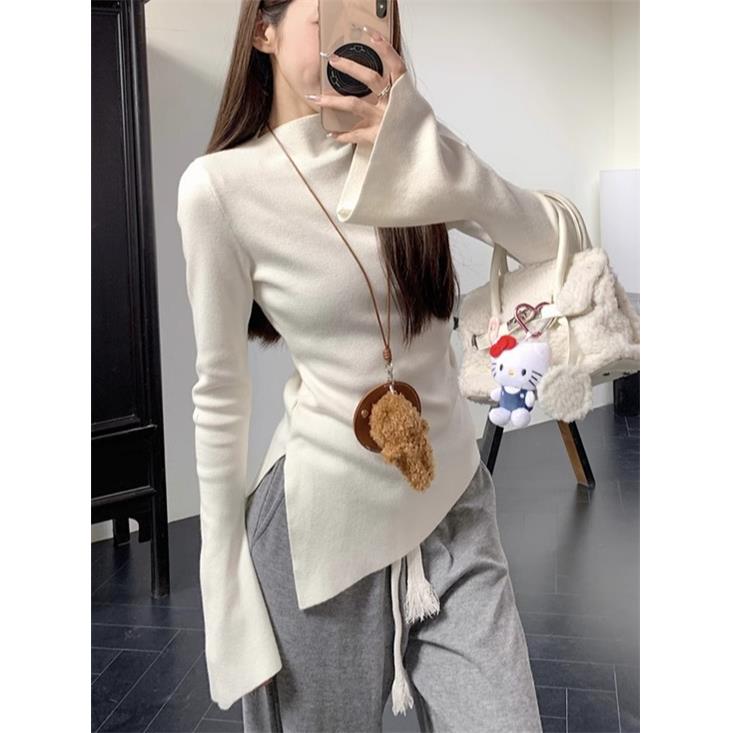 甜美和辛辣的半高领羊毛衫，适合秋冬女性，斜领和小号袖子，高底