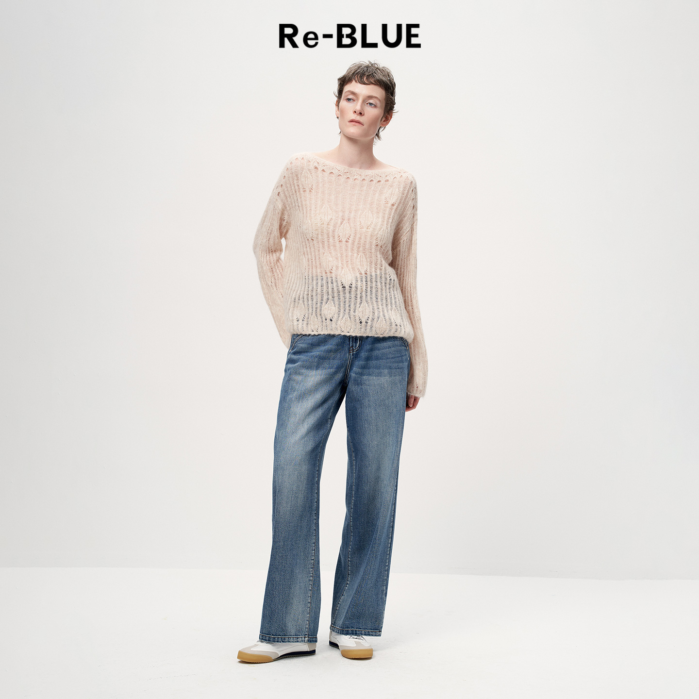 Re-BLUE慵懒花纱一字领针织衫
