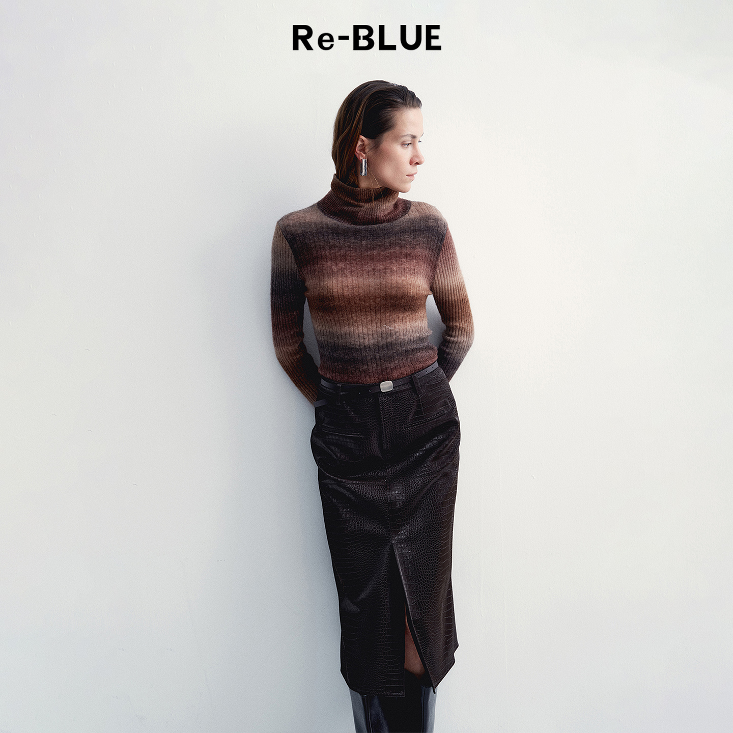 Re-BLUE复古高领渐变羊毛针织衫