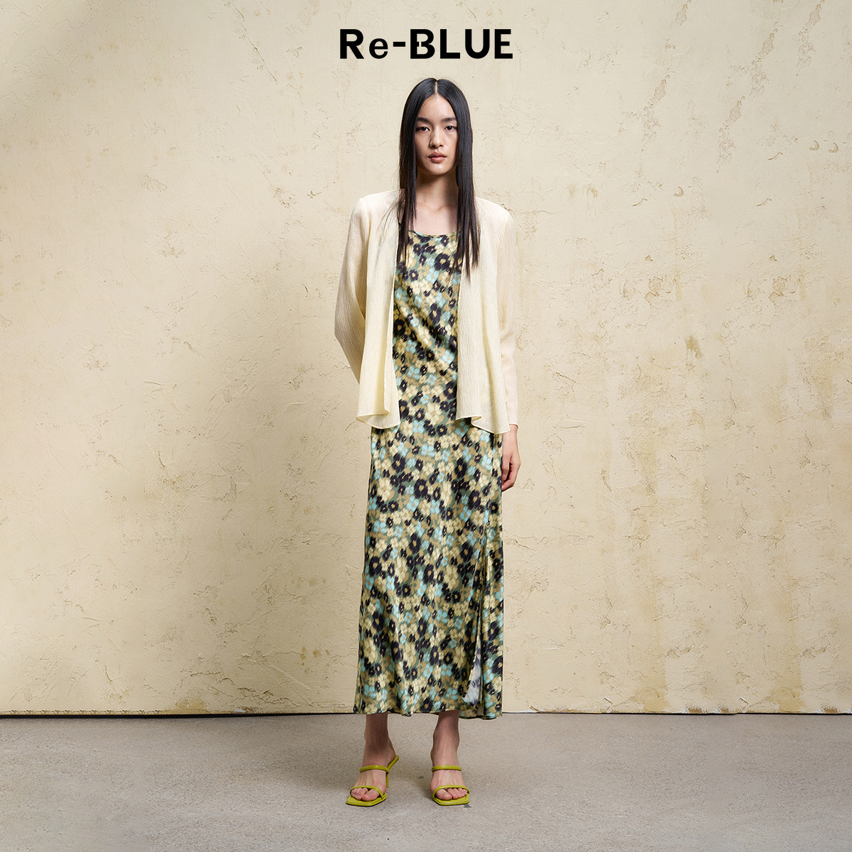 Re-BLUE温柔自然V领褶皱开衫上衣