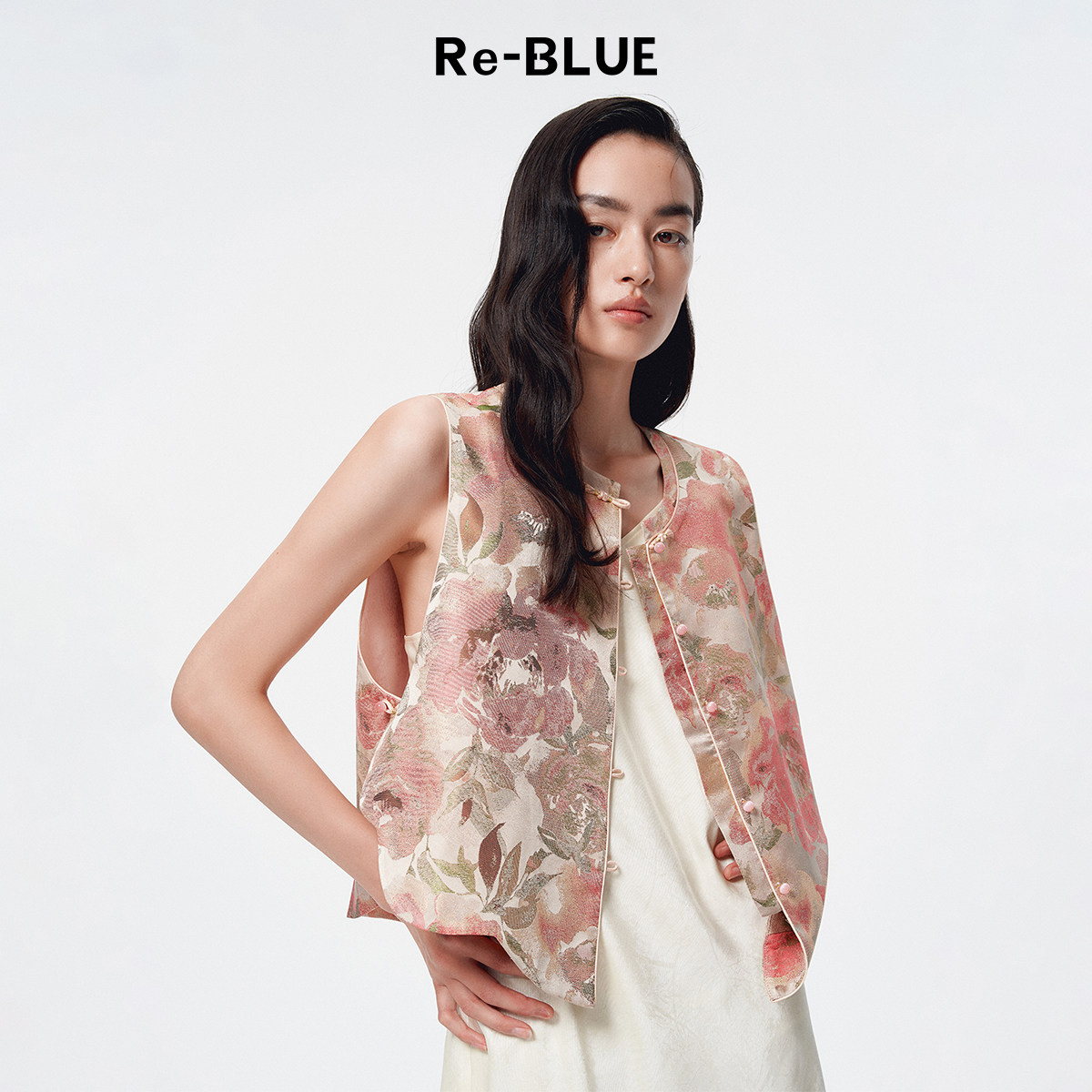 Re-BLUE轻奢优雅女装国风新中式衬衫宋锦花瓣盘扣马甲小外套,女装/女士精品,衬衫,淘宝优惠券,粉丝福利购,淘宝优惠卷
