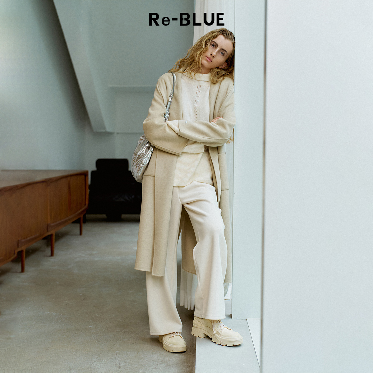 复古通勤直身双面羊毛呢大衣