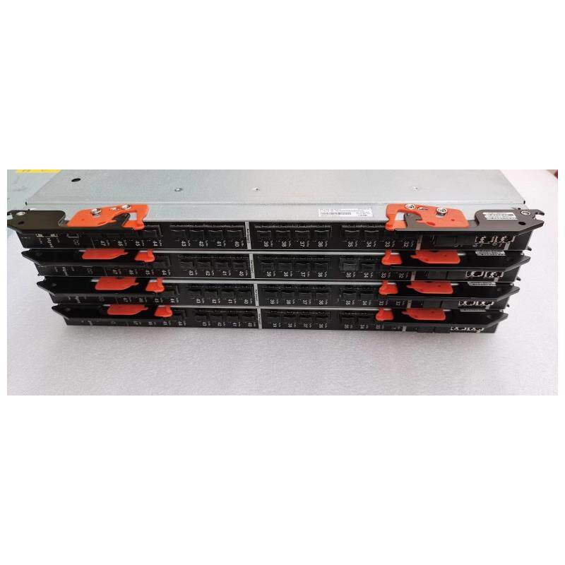 IBM Flex FC5022 16Gb SAN 光纤交换机 88Y6376 88Y6377 90Y9359