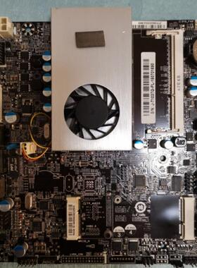 J-T1037G-PL 1037U工控机 POS机 下载机 广告机 17*17 超薄