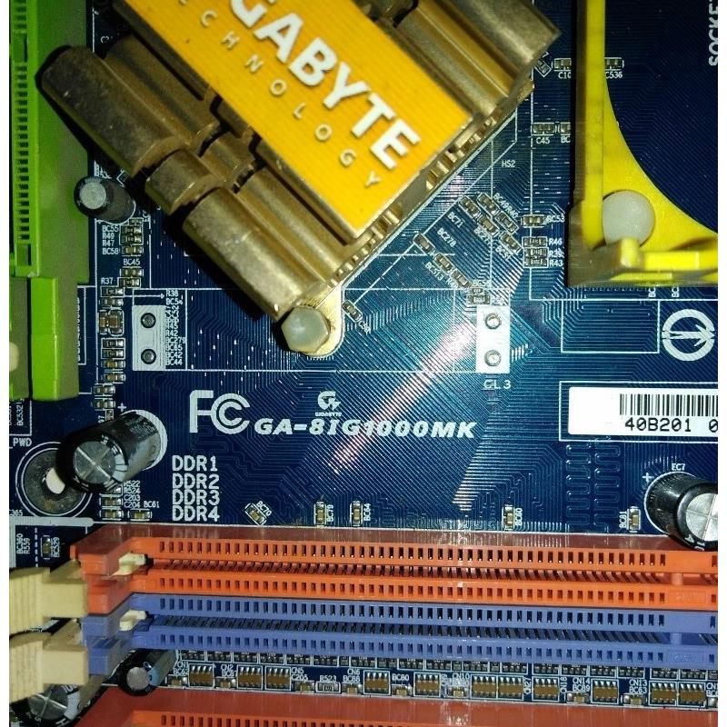 技嘉865G主板GA-8IG1000MK主板 478针DDR内存槽4条 好用集成显卡