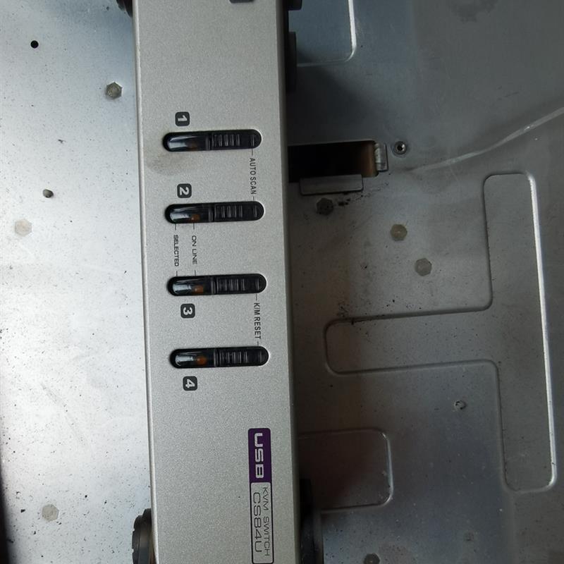 CS84U 4端口PS2-USB混接切换器 KVM多电脑切换器 CS84U