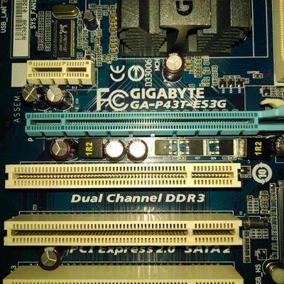 技嘉P43主板GA-P43T-ES3G大板P43T-USB3 5个PCI槽DDR3代超好用