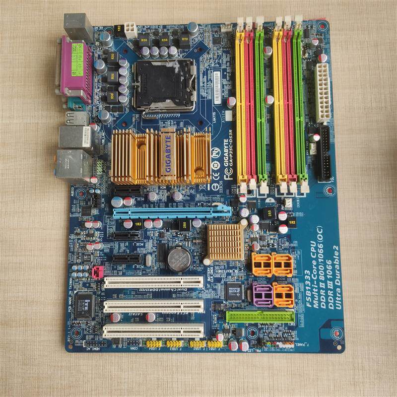 技嘉P35C-DS3R EP35C-DS3R 775针DDR2+DDR3双通道内存