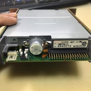 口 SCSI软驱 A700 A540 235HF 软驱 TEAC SCSI