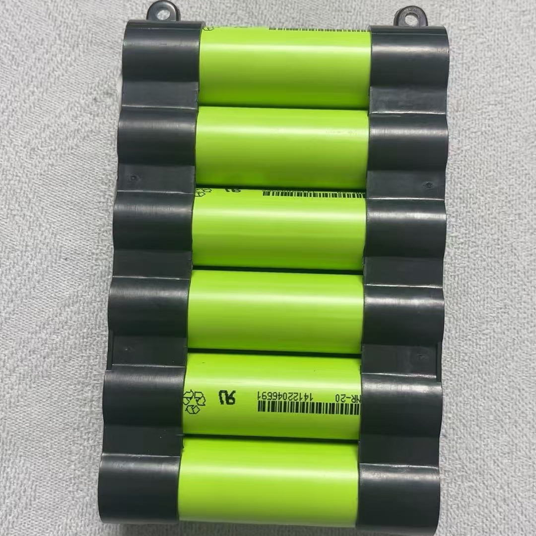 适用苏泊尔无线吸尘器XC05S63B-X1/VCS63A-C10PRO/XC05S63C电池