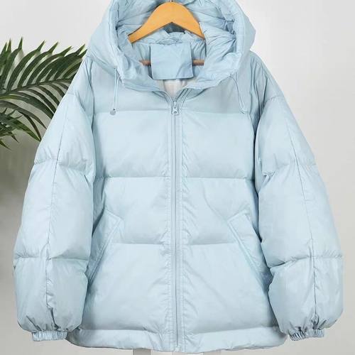 小个子连帽冬季羽绒服女