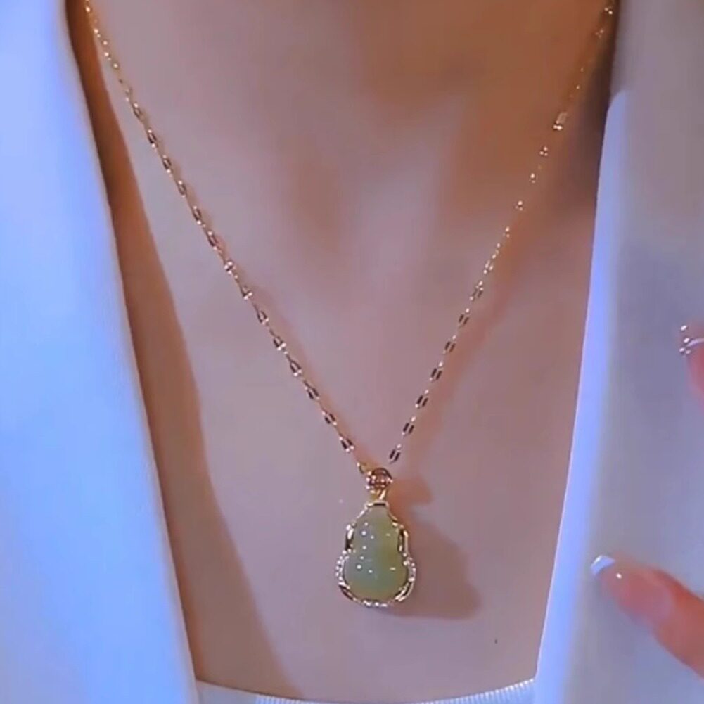 超闪绿葫芦项链网红气质轻奢时尚