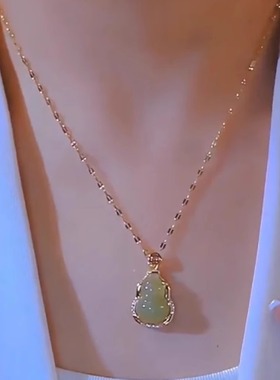 超闪绿葫芦项链网红气质轻奢时尚
