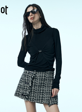 uhot/诱货黑色堆堆领高领上衣女抹胸假两件设计精致酷帅UWWW5N296