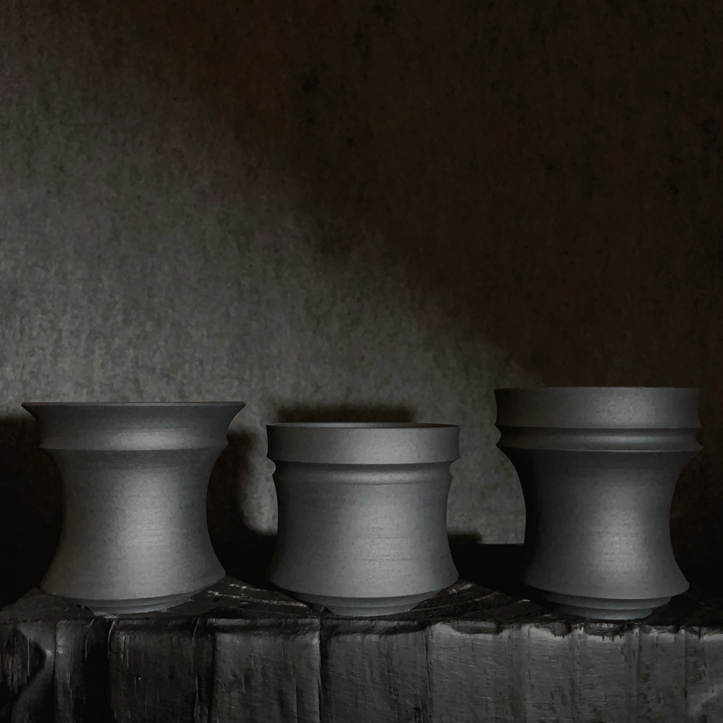 块根盆小号黑泥无釉合集 手工黑金潮流仙人球龟甲龙 兜专用盆素里