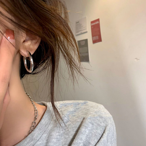 伊灿纯银耳圈素圈耳环高级感女