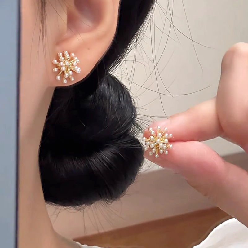 伊灿轻奢小众雪花珍珠耳钉女