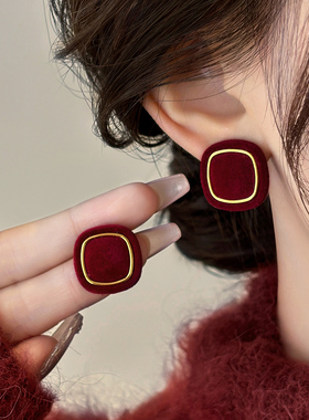 新年红色方形丝绒耳钉纯银耳夹小众设计高级感耳饰2025新爆款耳环