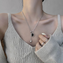 黑色锆石钛钢项链女2025年新款爆款甜酷辣长款毛衣卫衣链高级颈链